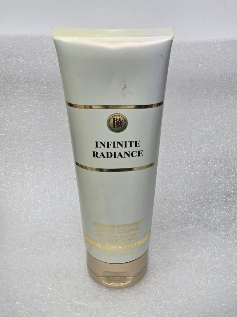 Bath & Body Works Infinite Radiance Ultimate Hydration Body Cream 8 Oz